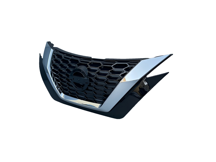 Nissan Juke 2019-2026 Front Grille Gloss Black W/Chrome Moulding & Camera Hole
