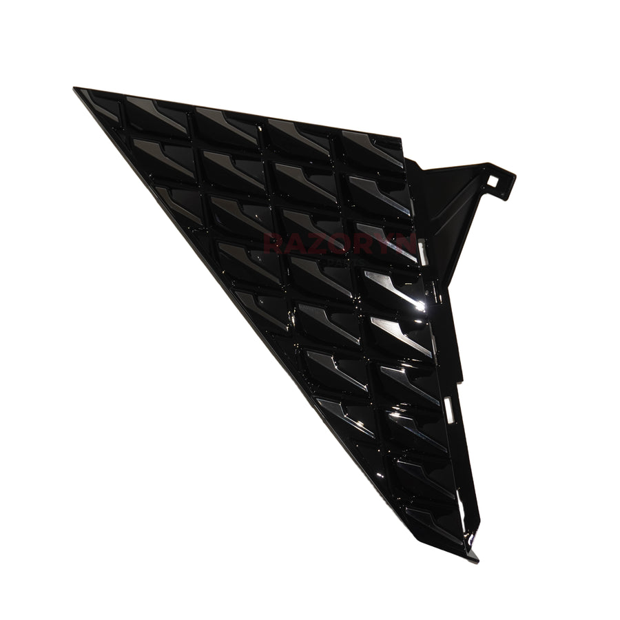 Nissan Qashqai 2025- Front Right Bumper Grille Trim